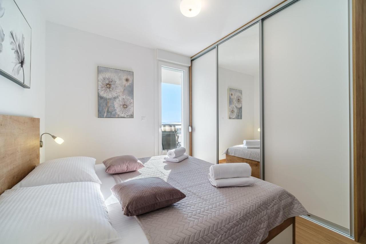 Golden View 7 Apartamento Split Exterior foto